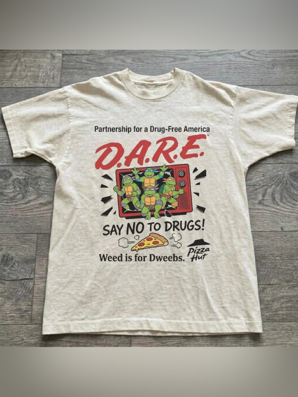 D.A.R.E. x Pizza Hut Teenage Mutant Ninja Turtles Graphic Tee - Cream